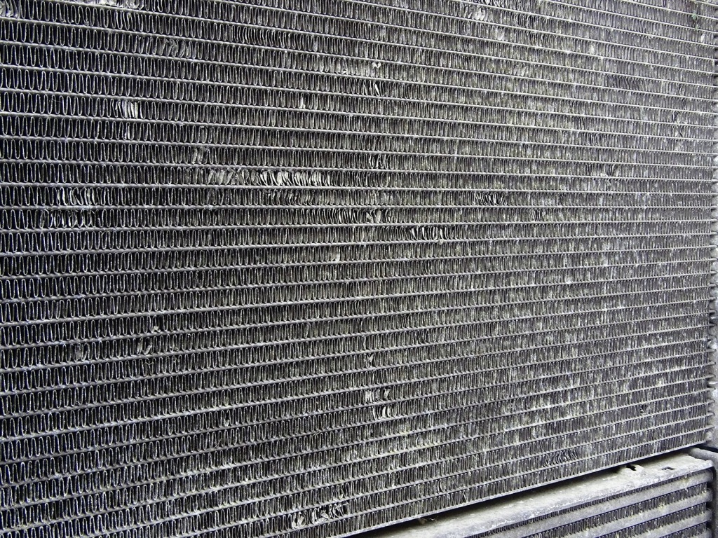 Комплект радиатор радиатор воды интеркулер bmw 1 e87 2.0 d 781025801 Киев