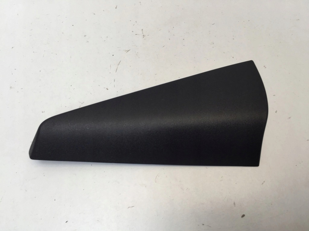 фото №1, Mercedes b w247 заглушка захист двері правий задня