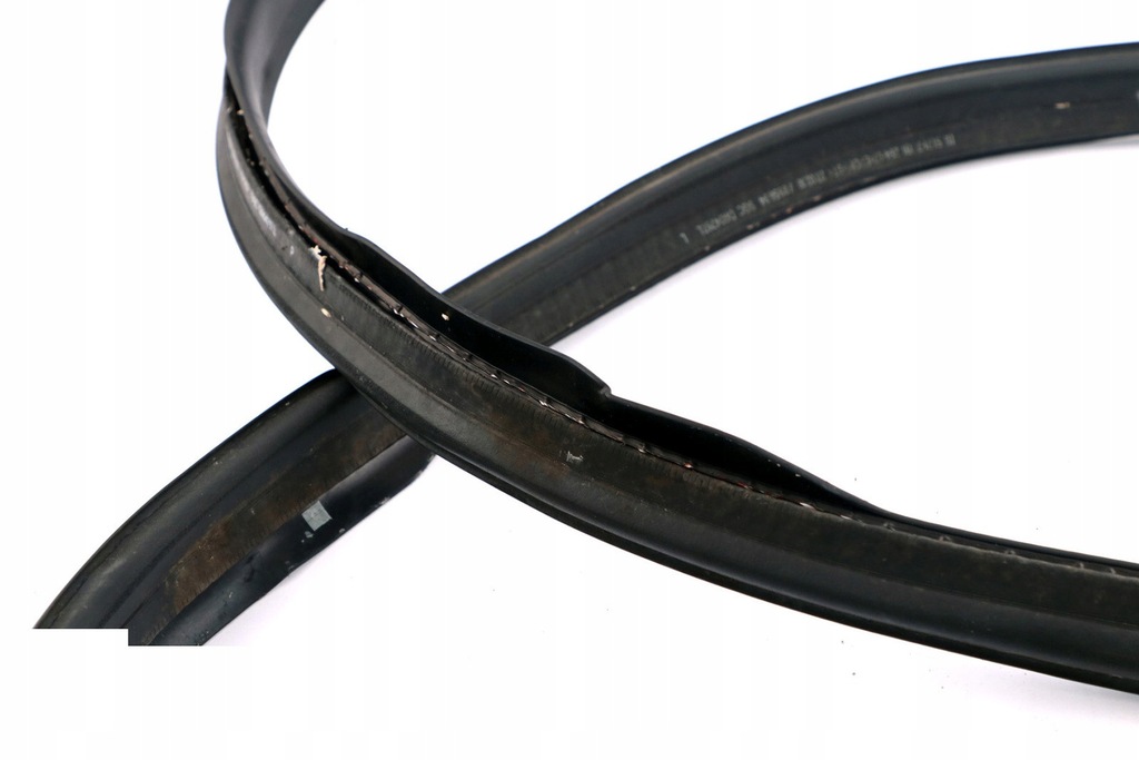 фото №12, Bmw z4 e89 roadster прокладка крышки багажника 7191264