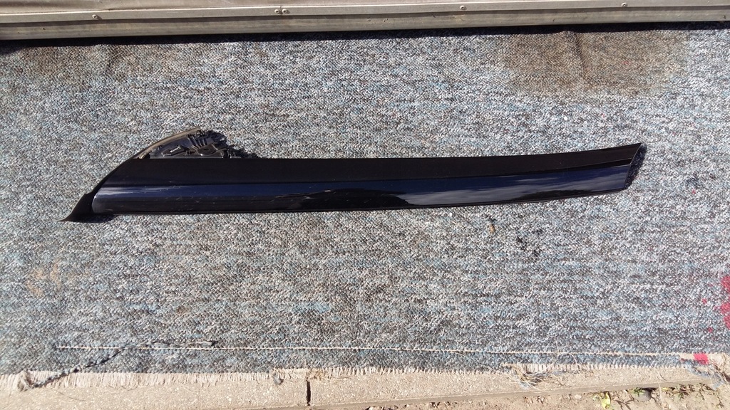 фото №1, Молдинг стекло передняя citroen c5 aircross