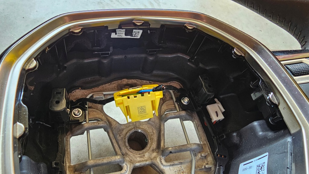 фото №9, Воздуховод многофункциональный peugeot 208 ii 2008 ii 98255044zd