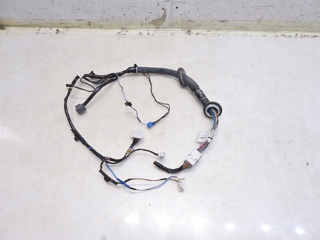 фото №8, Жгут электропроводка дверь левый перед forester iii