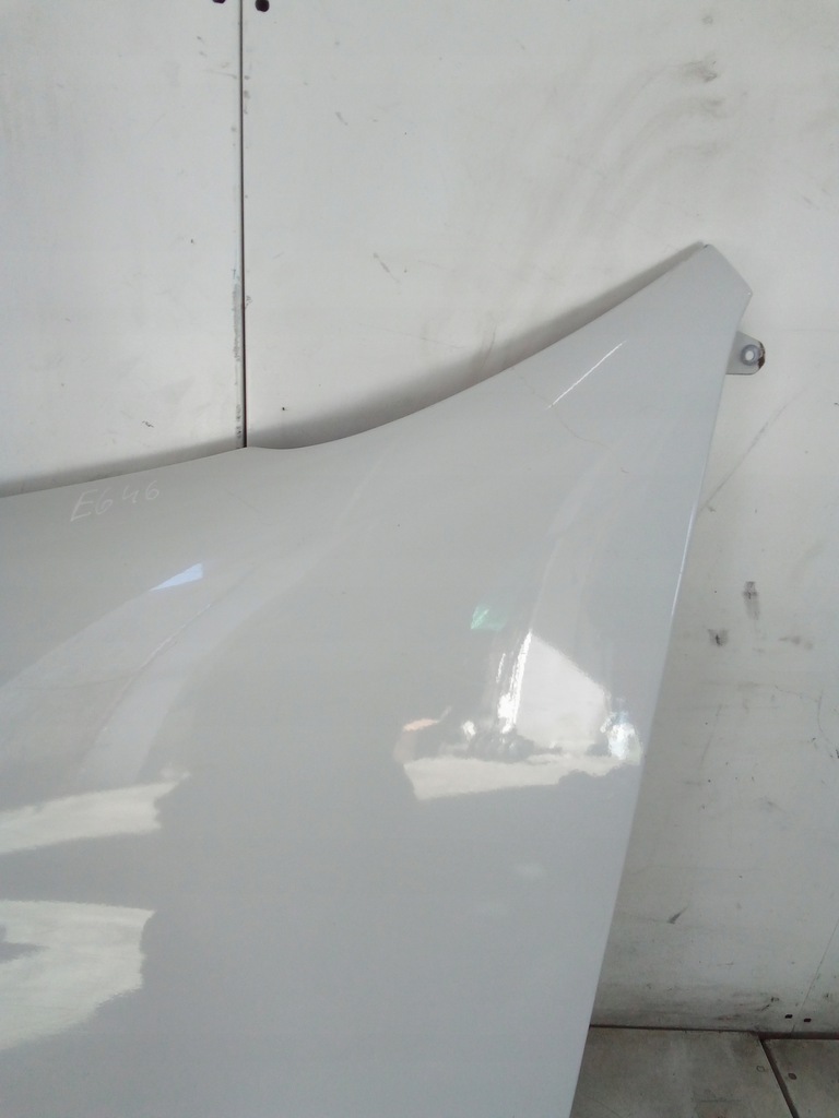 фото №5, E646 крила лівий перед master 3 білий