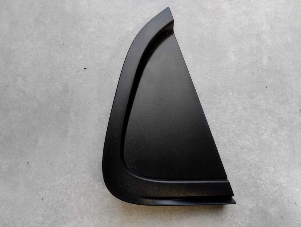 фото №1, Dacia sandero iii треугольник защита крыла левый задняя 788736829r