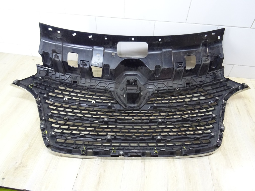 фото №10, Решітка радіатора бампер перед master 4 renault
