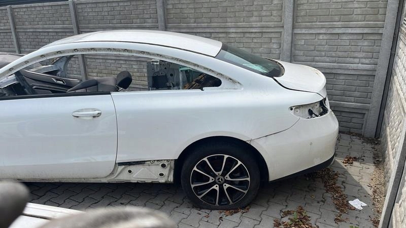 фото №1, Чверть кузов bok дах поріг блок двигуна mercedes e 238 w238