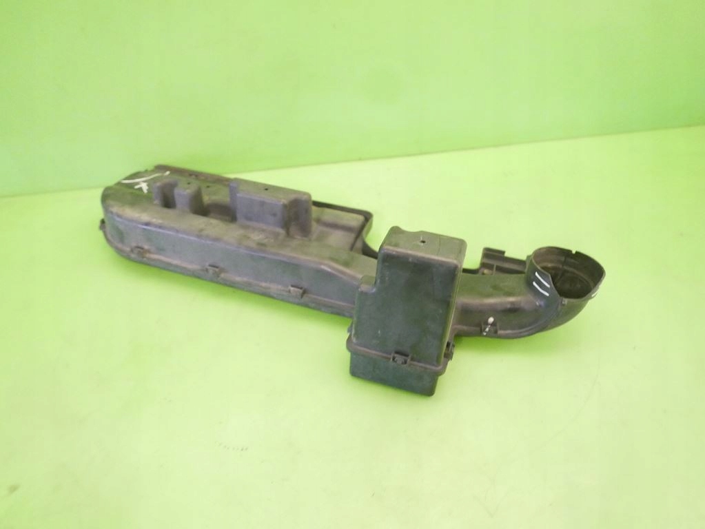 фото №7, Впуск повітря mazda premacy i cp fl 1.8 16v 01-05