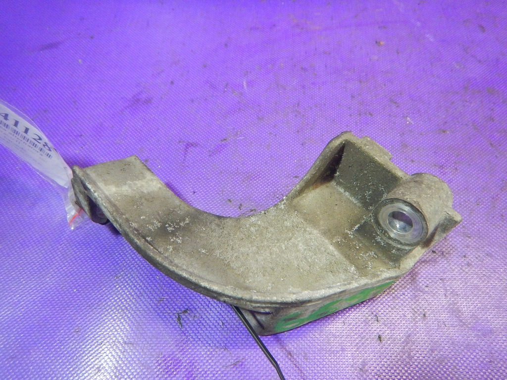 фото №1, Bravo ii 1,9mjet кронштейн генератора кронштейн двигателя