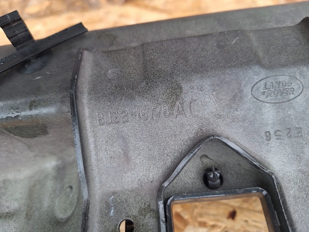 фото №6, Pas передній верхній land rover discovery sport l550 14-