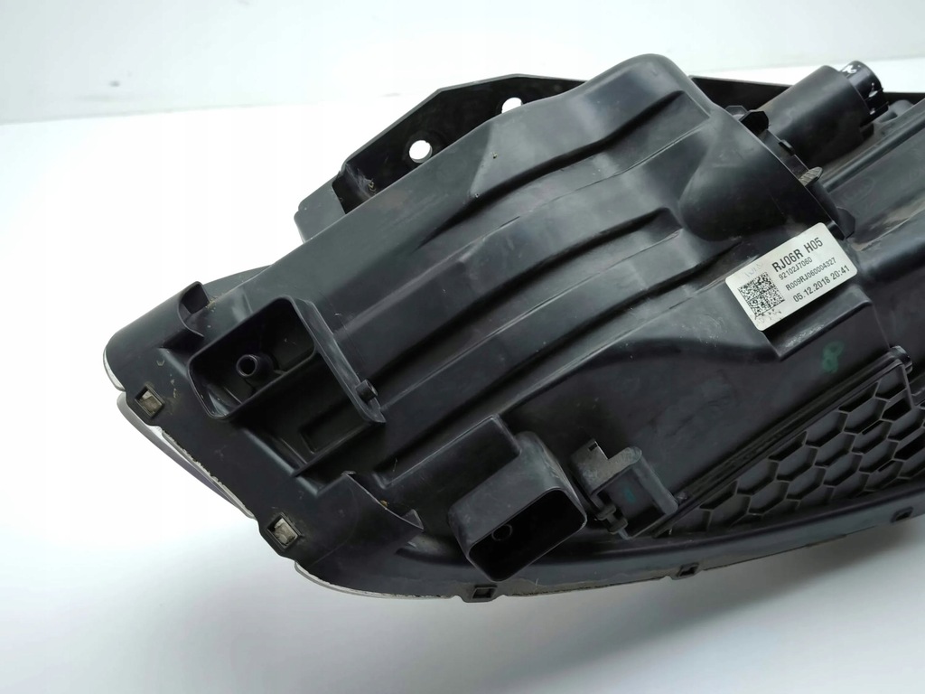 фото №13, Kia ceed 2019 правая сторона лампа передняя