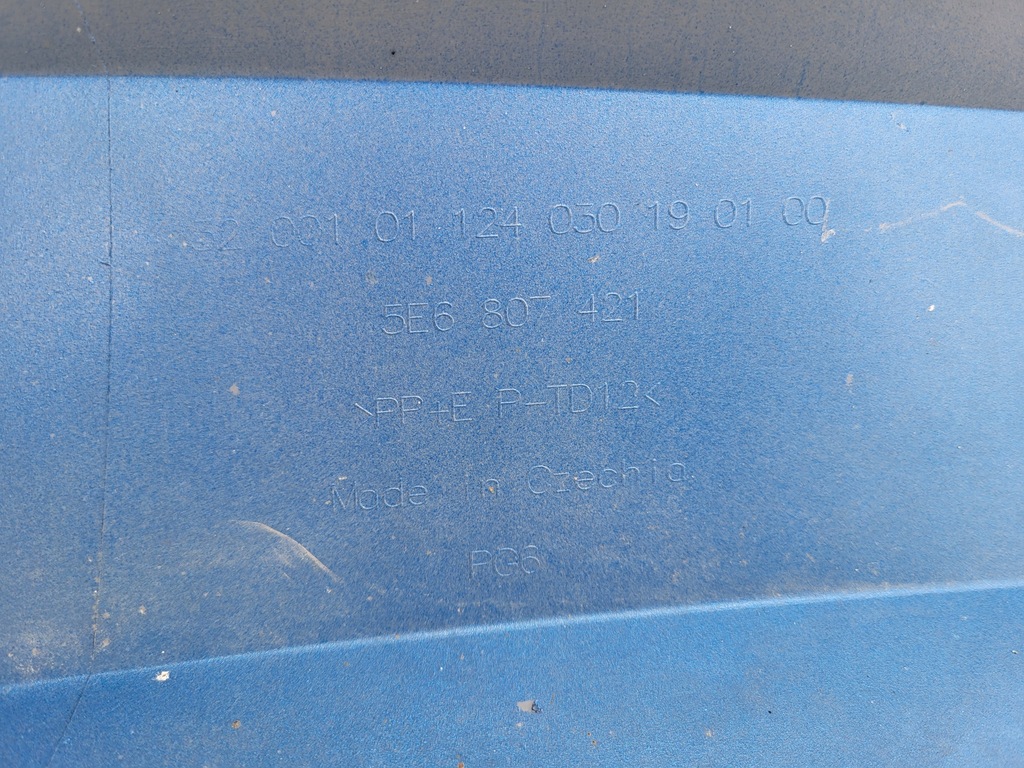 фото №11, Skoda octavia iv 4 sedan бампер задняя спойлер