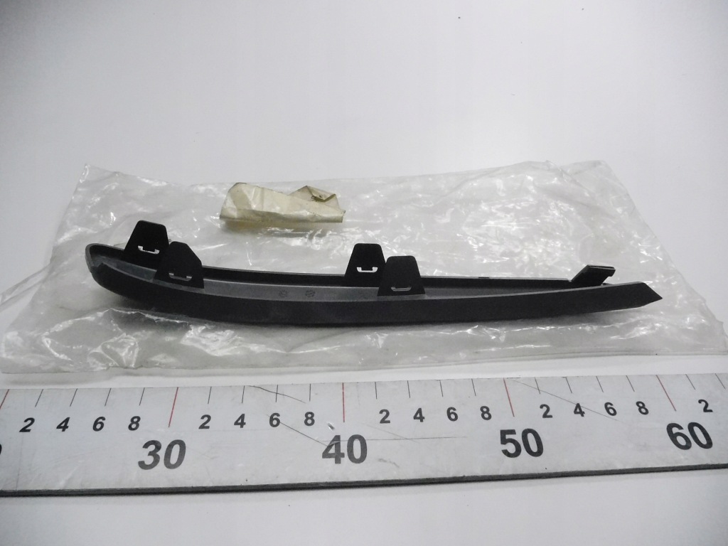 фото №9, Вкладыш передний бампера opel astra 93183319