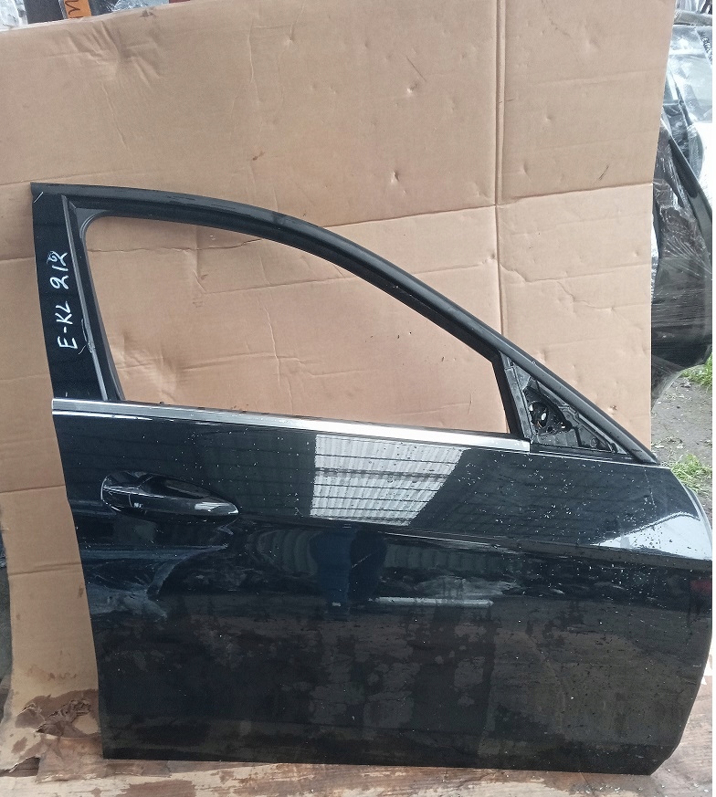 фото №1, Mercedes e-klasa w212 дверь перед передние
