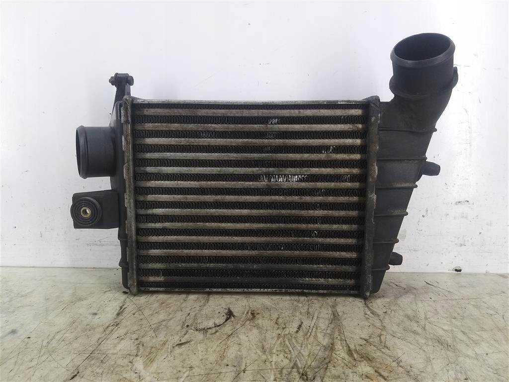 Купить Интеркулер alfa romeo 156 1.9jtd 1997-2006r