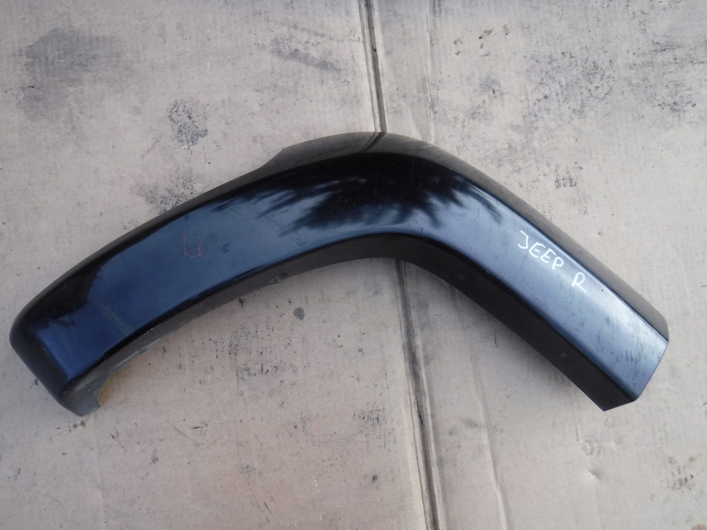 фото №1, Молдинг крыла правый задняя jeep liberty kj 5gh04