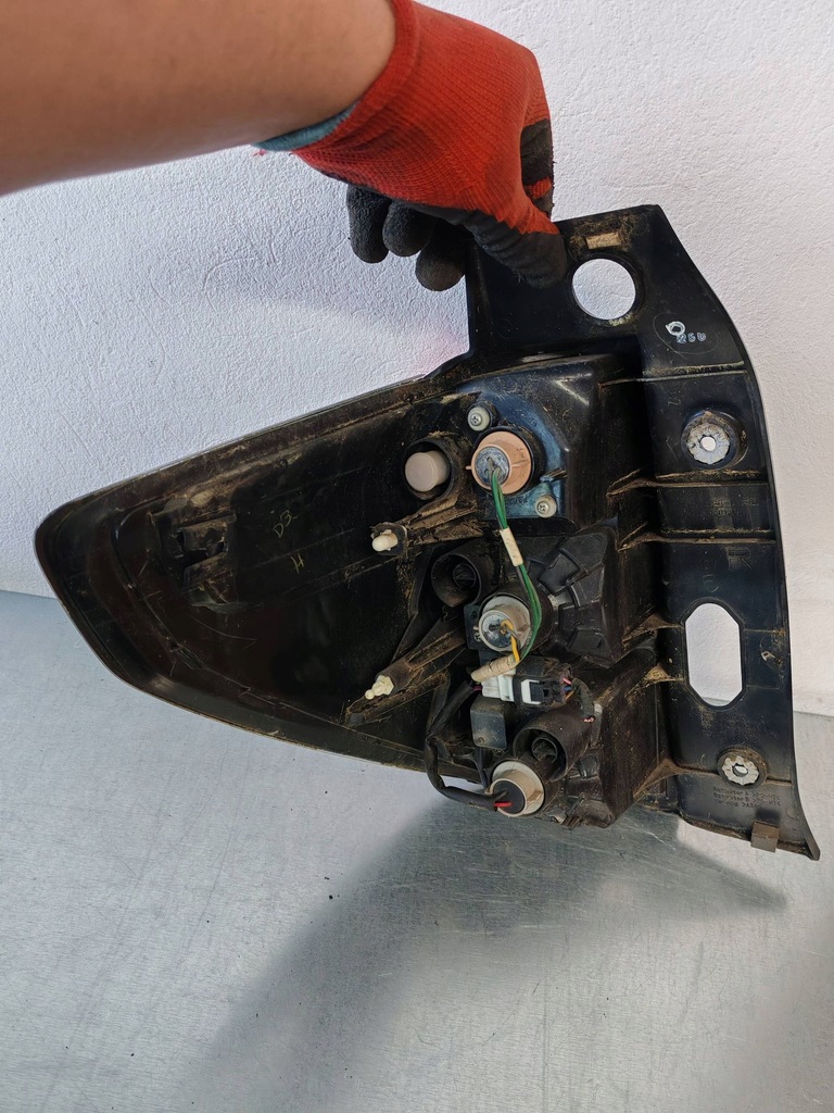 фото №6, Subaru forester iii sh лампа задняя правая правый задняя