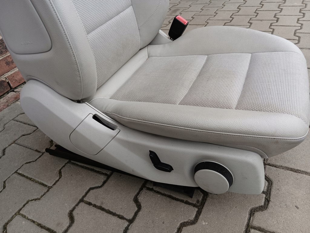 фото №5, Сиденье правый перед кожа mercedes w204 sedan lift