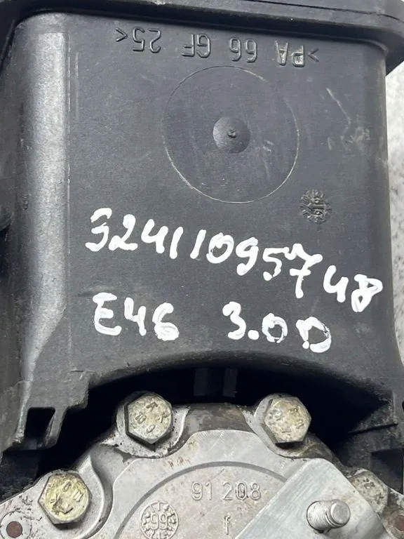 Усилитель руля bmw 3 touring e46 32411095748 3.0l дизель 135kw с Разборки