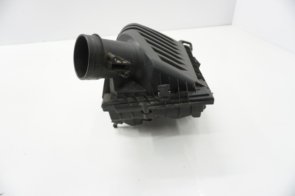 фото №1, Bmw 2 f46 корпус фільтра повітря 1.5d 8513916