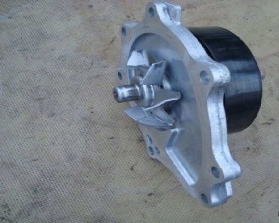 Купить Toyota rav4 rav-4 iii d4d 150 km насос воды