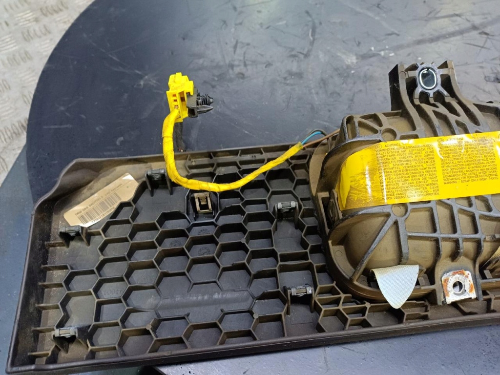 фото №5, Panamera 970 подушка air bag коленная водителя 97080306104