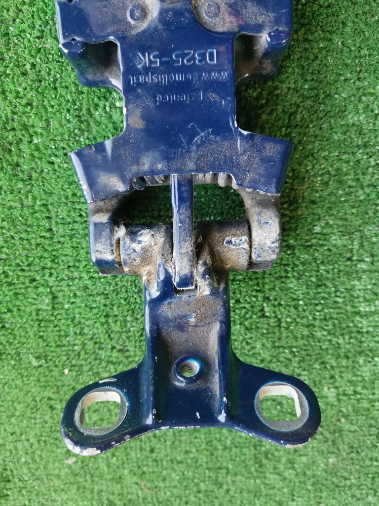 фото №3, Dacia logan i mcv петля дверь