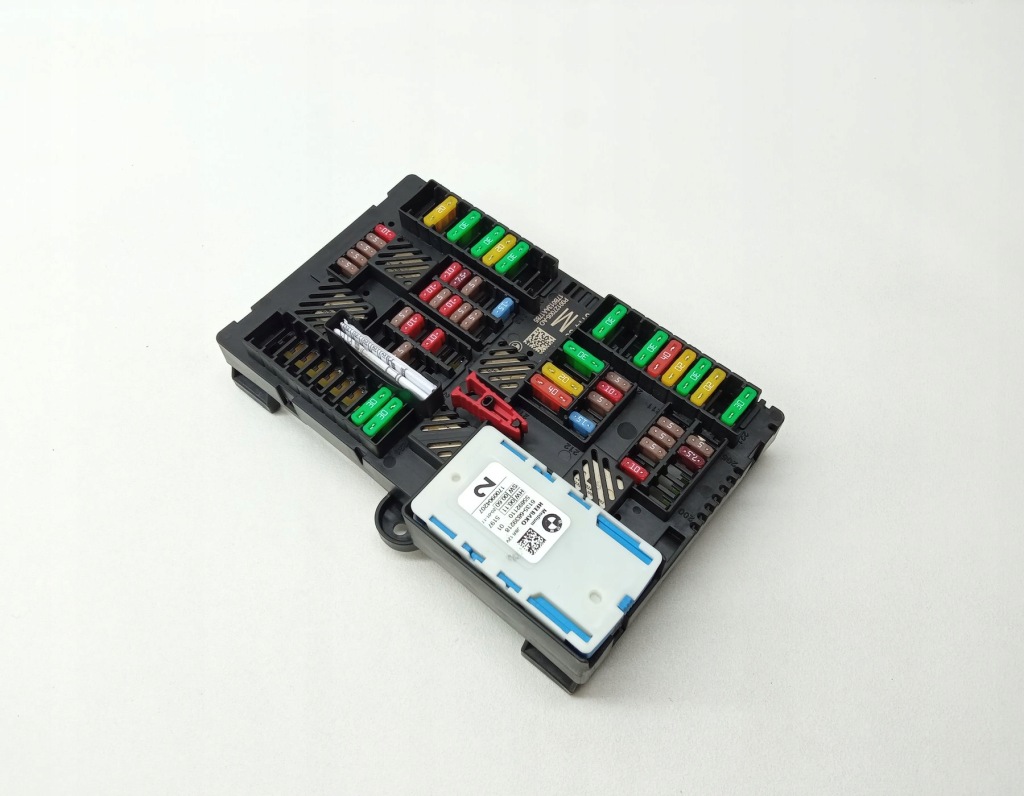 Купить Коробка предохранителей bmw g11 750 4.4 9393144