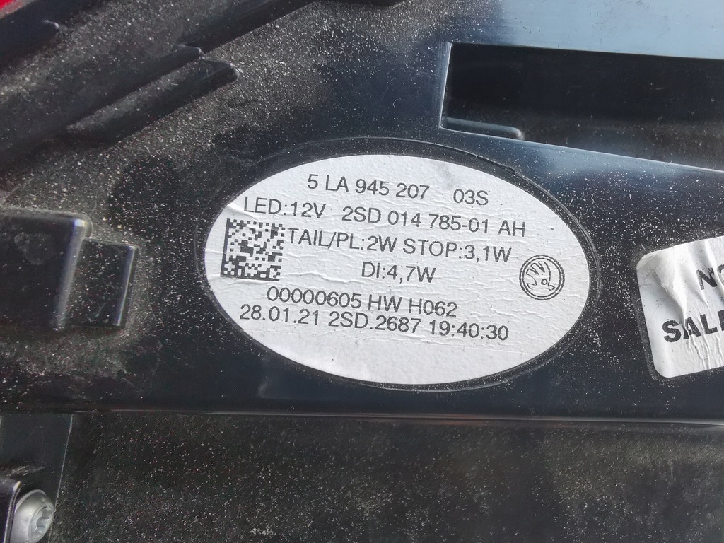 фото №10, Лампа задняя левый led skoda enyaq 5la945207