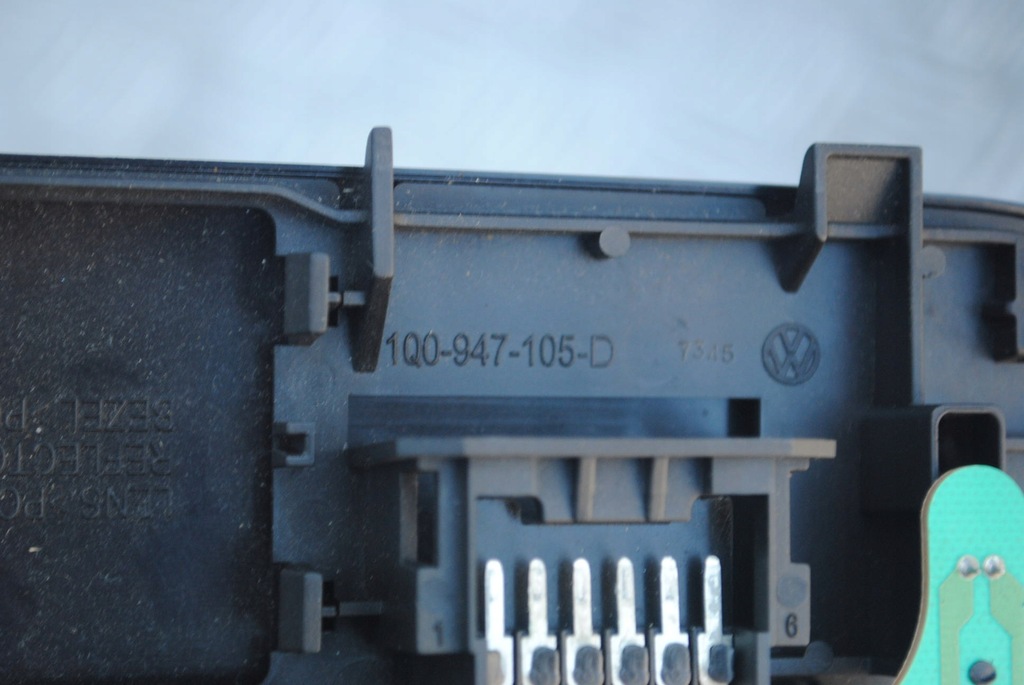 фото №6, Лампа освещение кабины 1q0947105d vw eos