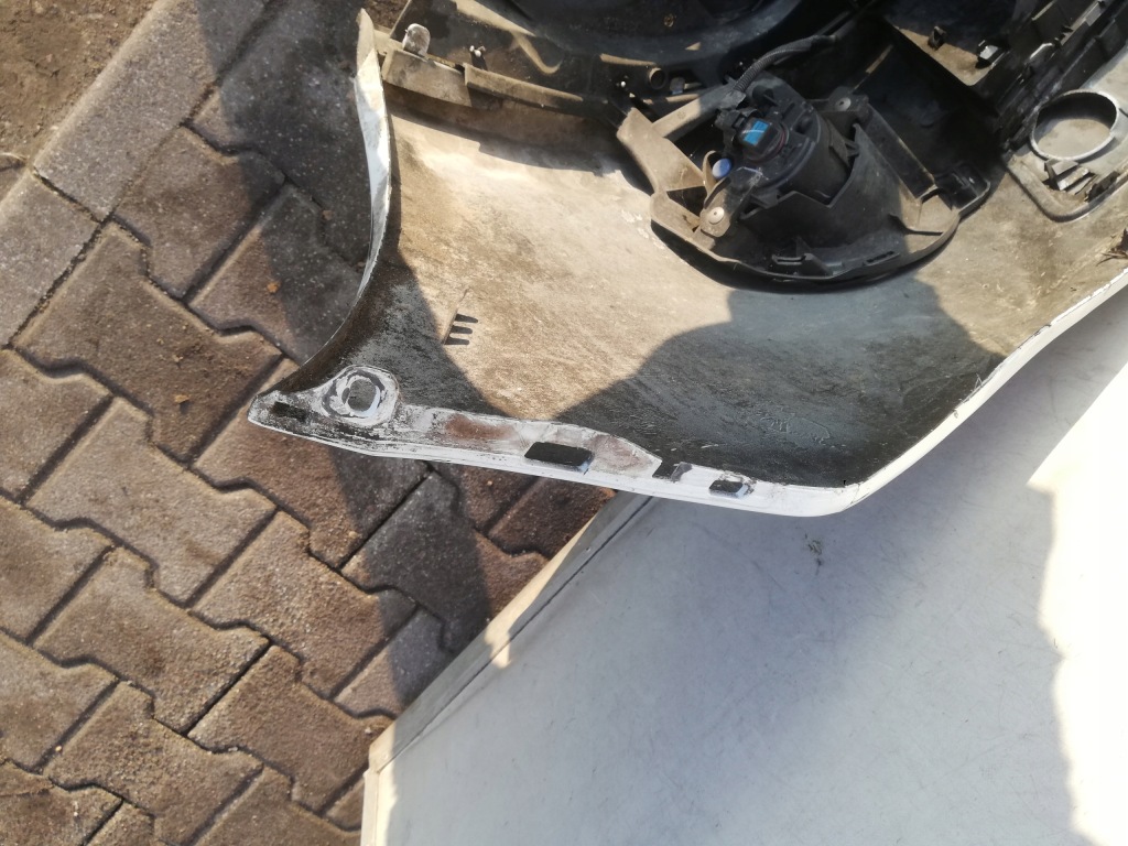 фото №8, Бампер передний renault clio iii lift 09-12 185