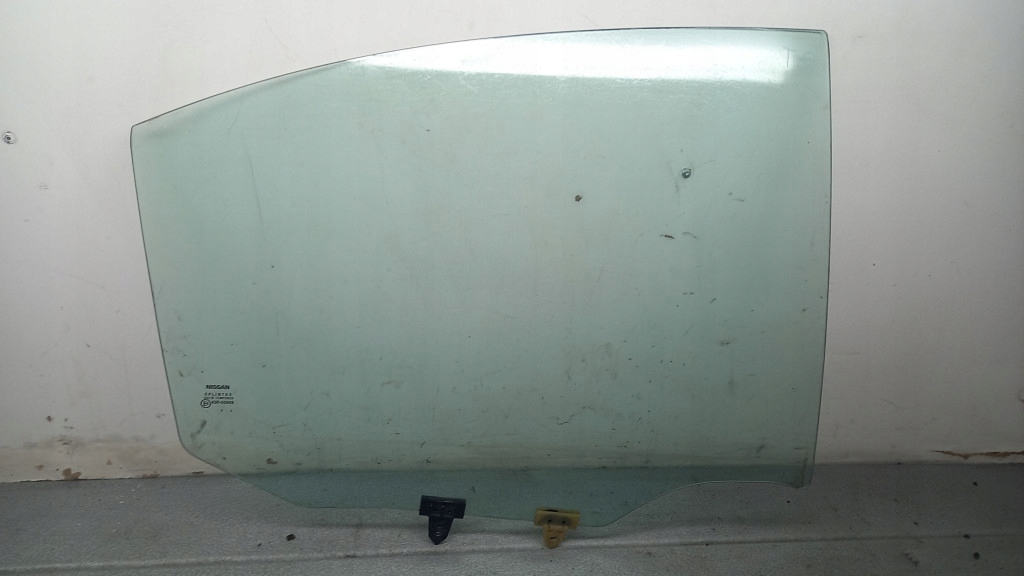 фото №1, Скло правий задня nissan primera p12 1.9dci 03r