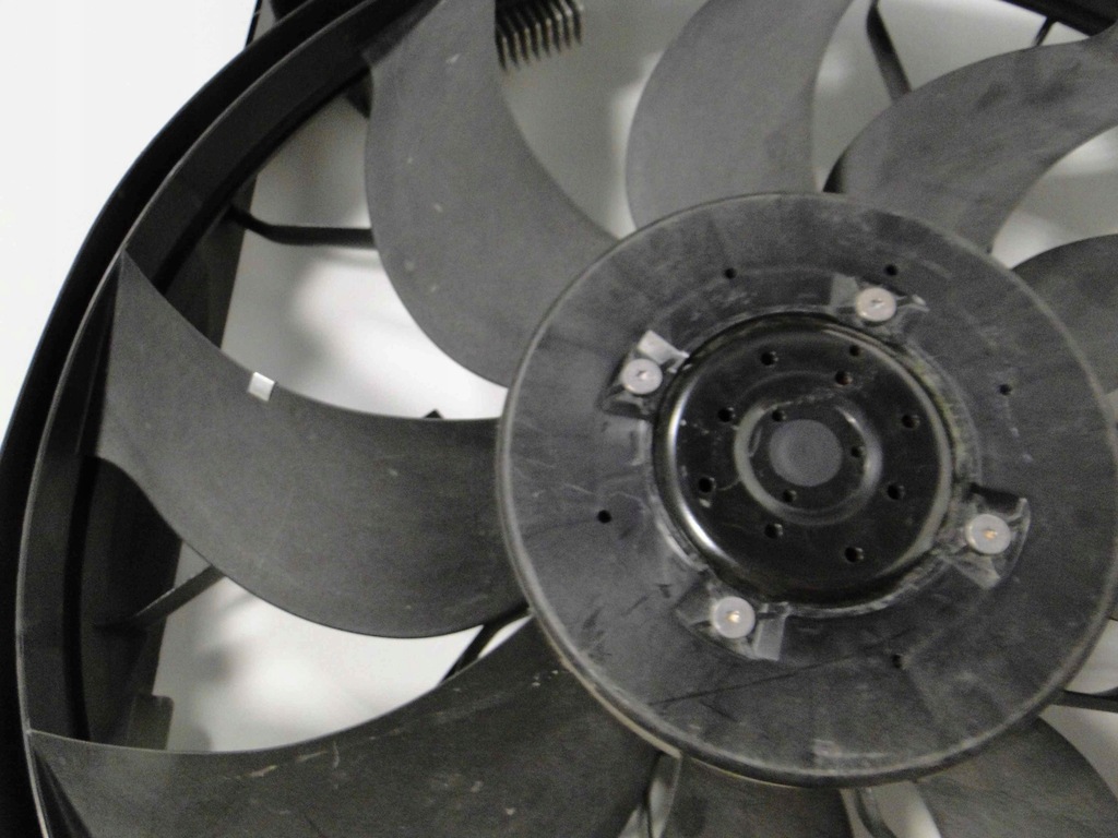 фото №7, Mercedes sls amg c197 r197 197 вентилятор 850w