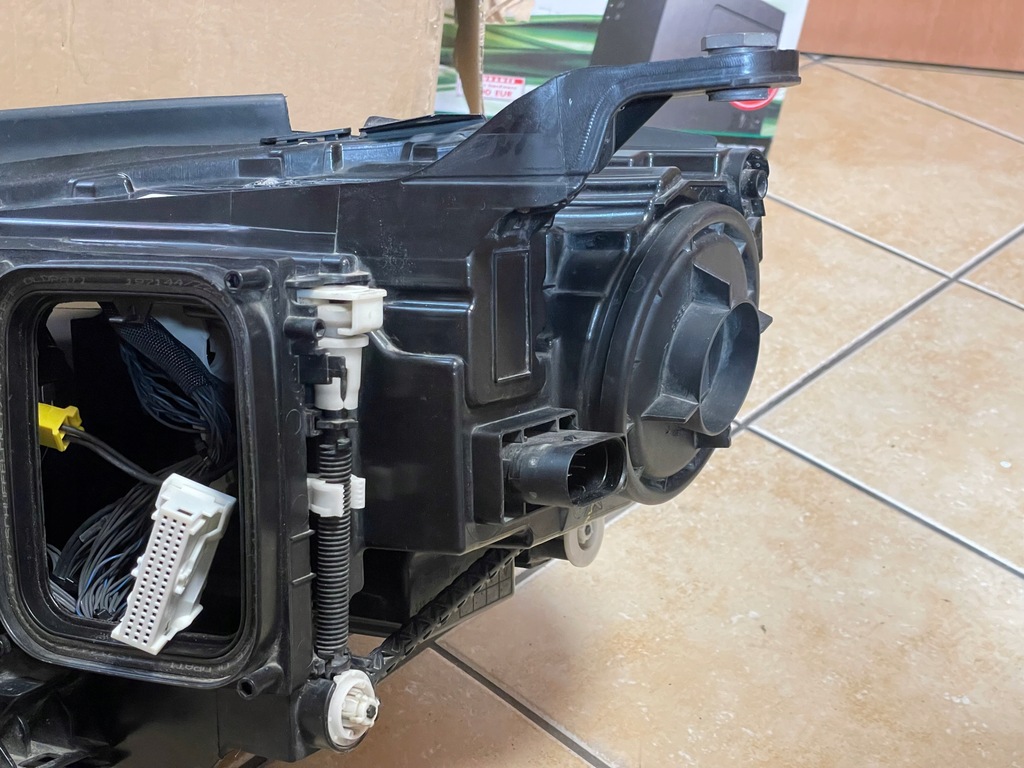 фото №14, Mercedes gle w167 лампа full led передня права