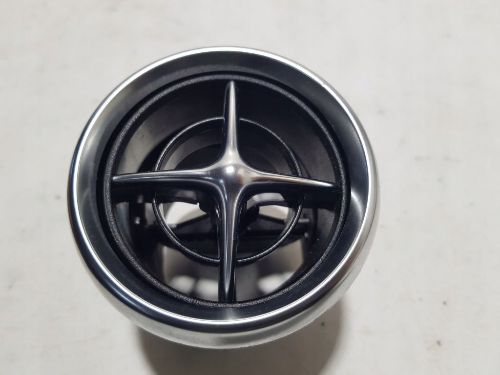 Купити Права ліва решітка обдув mercedes slk slc r172 w172 1728300154