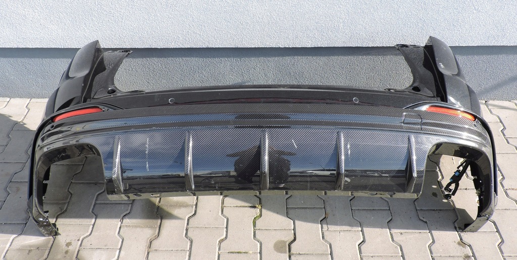 фото №1, Бампер задняя maserati grecale trofeo карбон 3.0