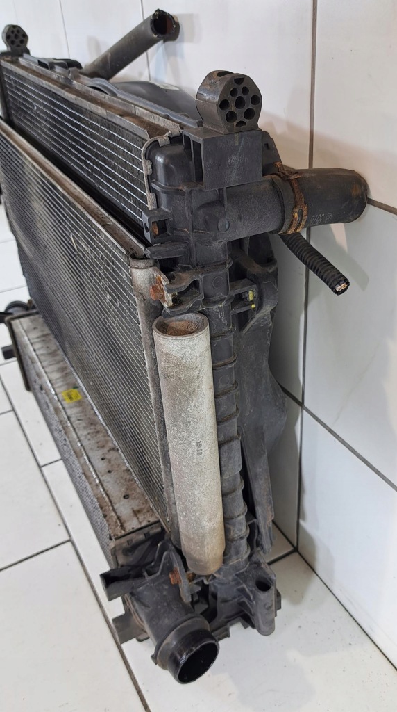 Mokka 1.7 cdti комплект радіатор води кондиціонера інтеркулер + вентилятор в Україні