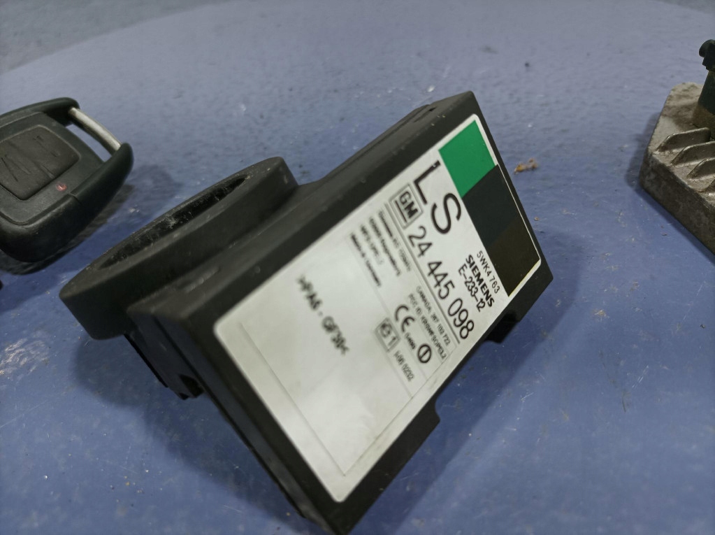 фото №7, Opel zafira a lift 1.8b 125 km z18xe блок управления набор стартовый 55351752