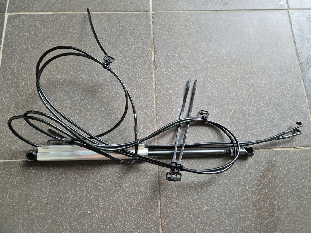 фото №1, Привод крыша mercedes slk r172