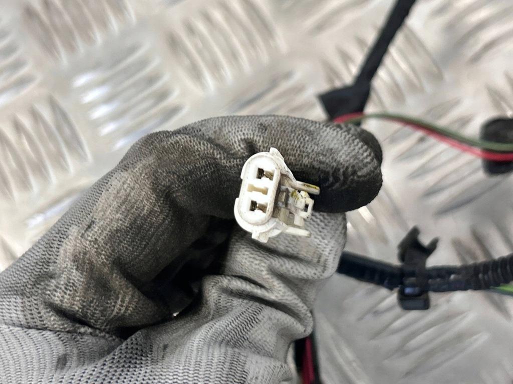 фото №9, Жгут электрическая tesla model x 103243800f