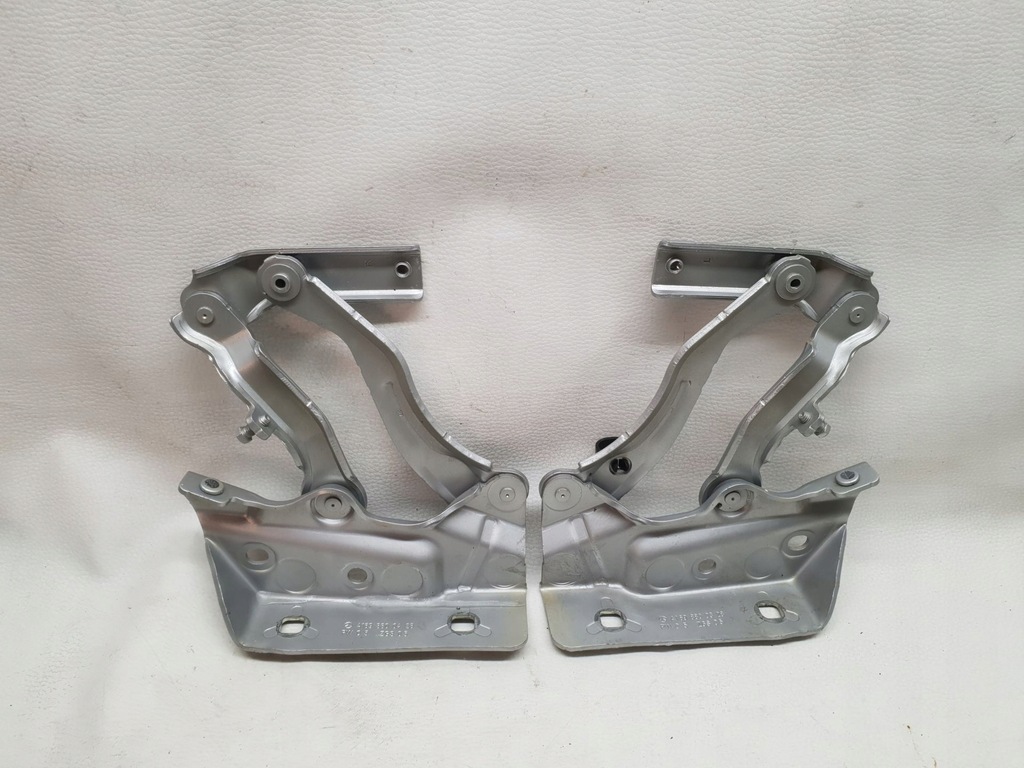 фото №1, Mercedes b-klasa w245 04-11 петлі капот перед петля лівий i правий