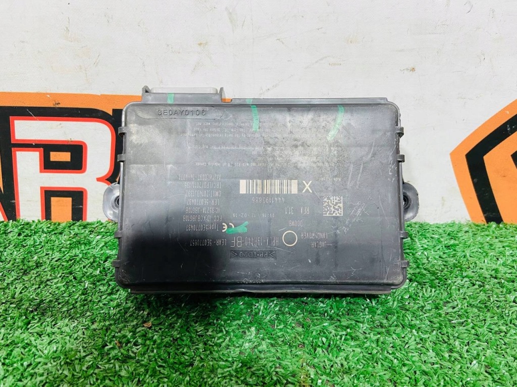 Блок управляющий бесключевой range rover velar l560 hpla-19h440-bf Доставка