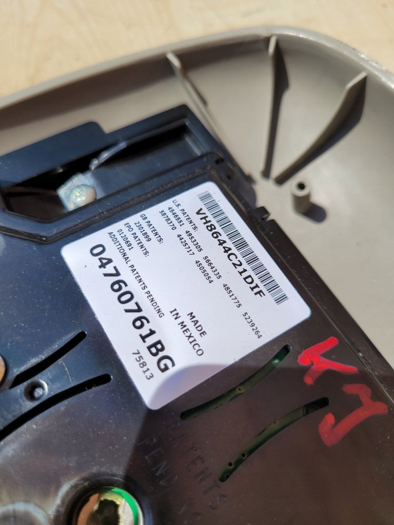 фото №8, Jeep cherokee 01-07r kj освещение кабины лампа