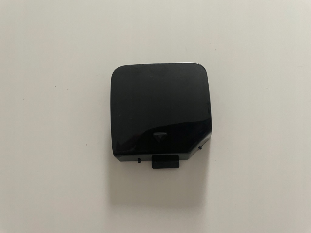 фото №1, Bmw seria 3 gt f34 m-pakiet 2013-2021 заглушка фаркоп задняя оригинал