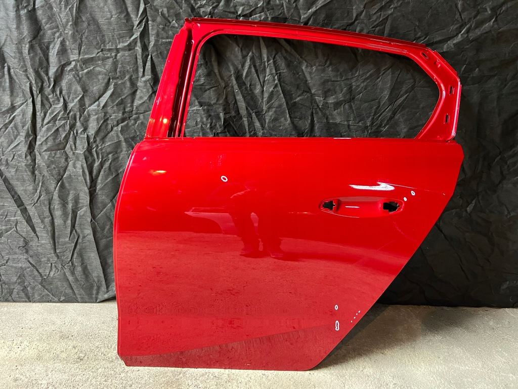 фото №1, Двері opel astra vi l 6 2022 2023 2024 хетчбек задня лівий задні ліва