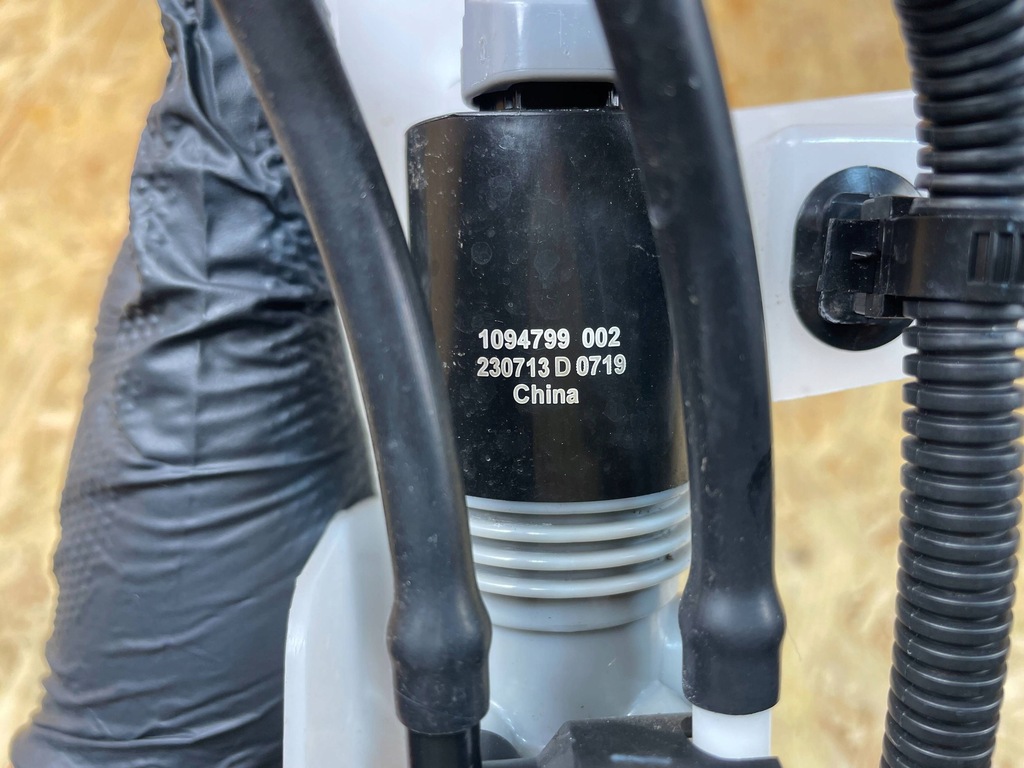 фото №9, Бак рідина омивача помпа toyota yaris iv p21 2020-