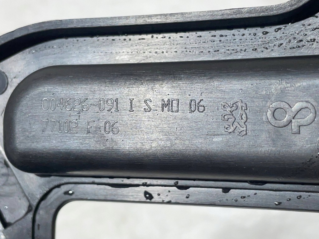 фото №9, Новый oryg. peugeot 5008 i направляющая кронштейн кронштейн бампера передний левый