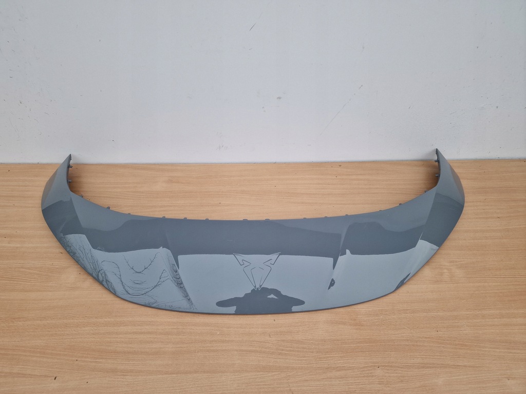 фото №1, Seat cupra born 10e верхній решітка радіатора молдинг бампера