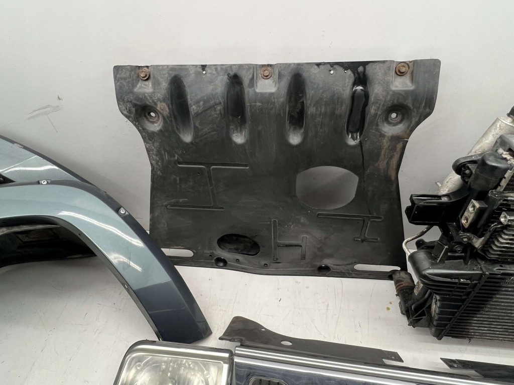 фото №11, Jeep commander 3.0 crd усилитель перед kompletny капот бампер