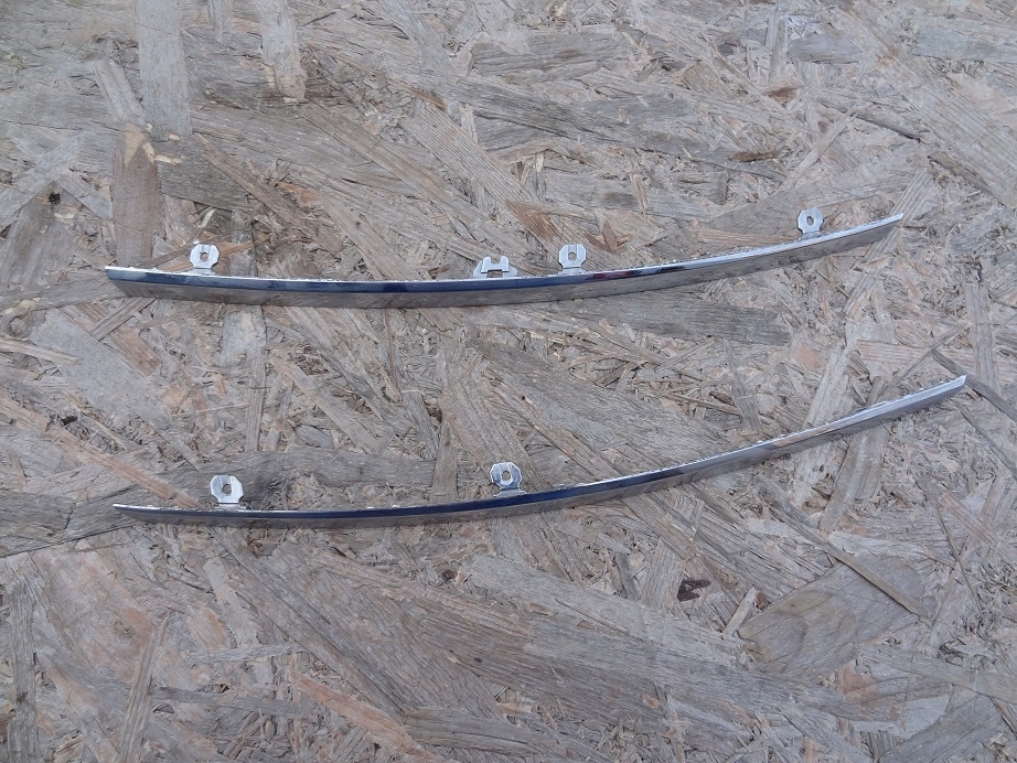 фото №1, Комплект накладки молдинг решётка решетка бампера перед vw touareg 7p6 2010-2014