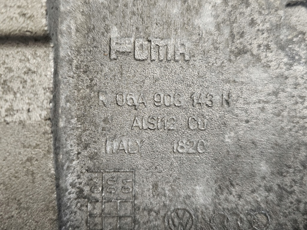 Vw polo 1.8 t gti bjx 150km кронштейн генератора 06a903143n с Разборки